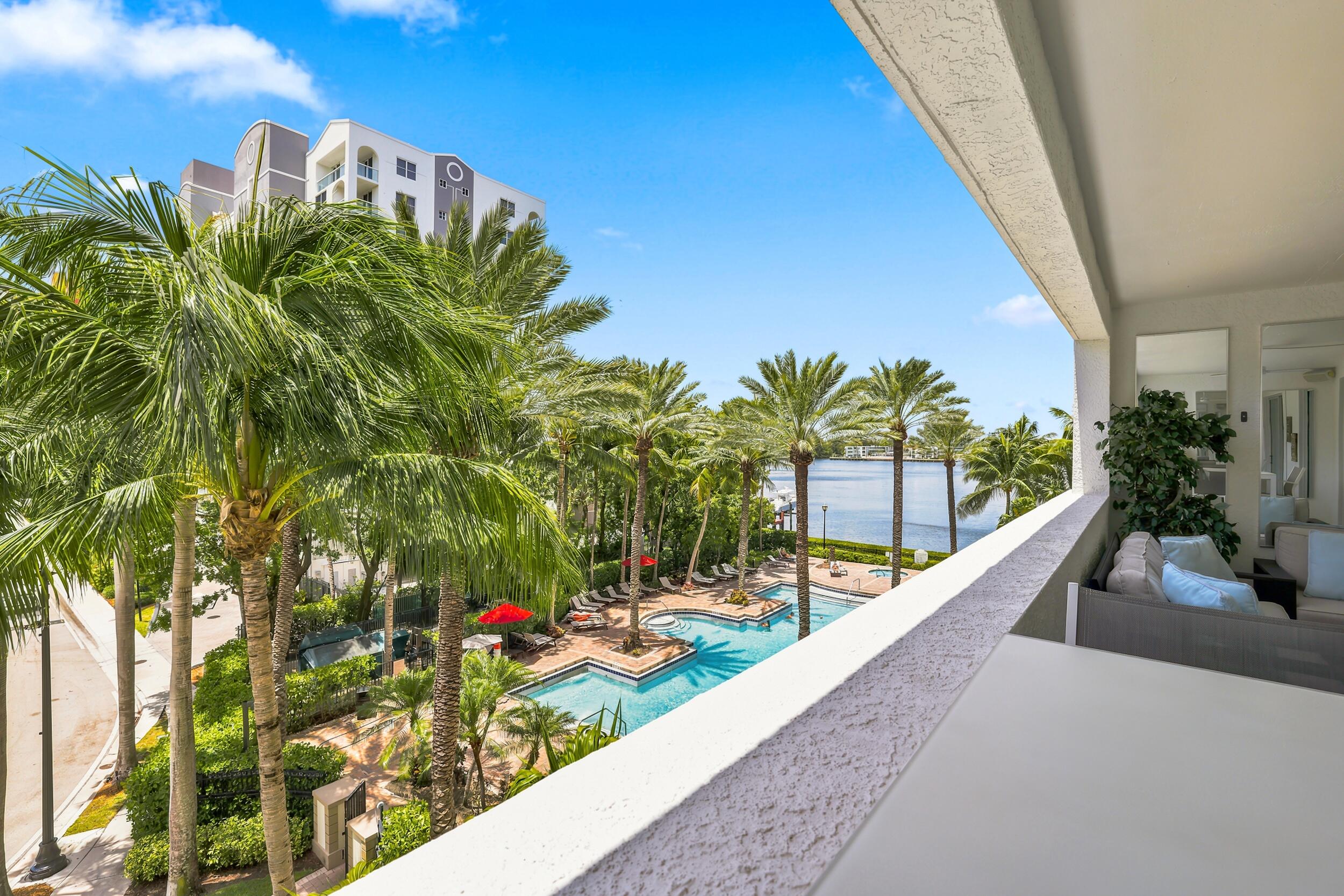 Residential in Sunny Isles Beach 2
