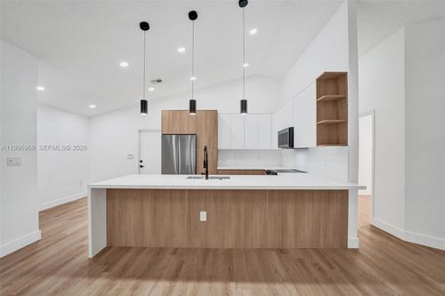 10153 Nw 3rd Ct, Plantation, FL, 33324-7050 | Card Image