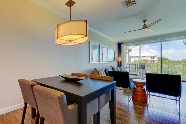 Dining Area | Image 16