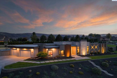 104423 E Addison Ave, Kennewick, WA, 99338-5565 | Card Image