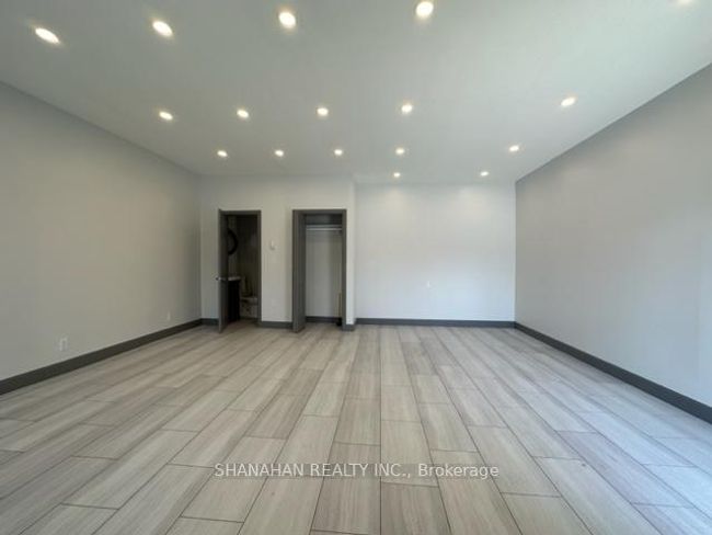 5301 Nauvoo Rd, Home with 0 bedrooms, 0 bathrooms and 3 parking in Warwick ON | Image 10