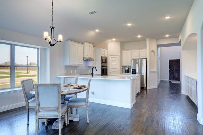 583 E Carol St, House other with 4 bedrooms, 4 bathrooms and null parking in Pilot Point TX | Image 13