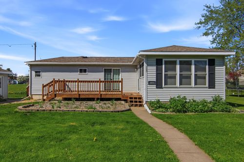 323 E Martin St, Prairie Farm, WI, 54762-4404 | Card Image