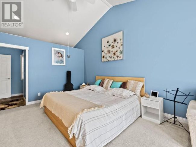 3601 Navatanee Dr, House other with 4 bedrooms, 3 bathrooms and 4 parking in Kamloops BC | Image 20