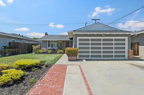 2268 Kent St, San Mateo, CA, 94403-1516 | Card Image