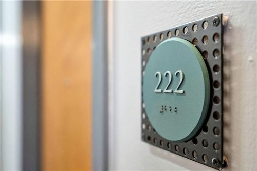 unit-222-920 Poeyfarre St, New Orleans, LA, 70130-3895 | Card Image