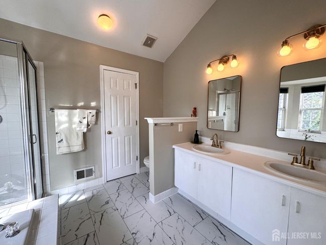 2 Burr Ct, Townhouse with 3 bedrooms, 3 bathrooms and null parking in Plainsboro NJ | Image 26