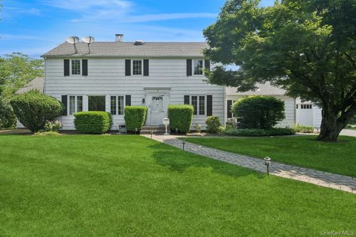 1250 Harbor Rd, Hewlett, NY, 11557-2627 | Card Image