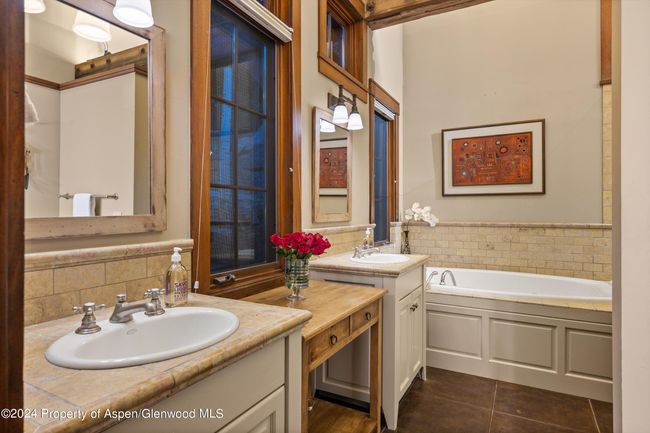 1012 Two Creeks Dr, House other with 6 bedrooms, 7 bathrooms and null parking in Snowmass Village CO | Image 24