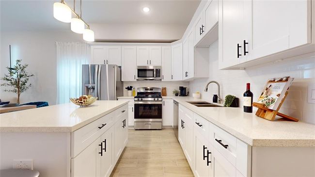 6211 Fairchild St, House other with 3 bedrooms, 3 bathrooms and 2 parking in Houston TX | Image 4