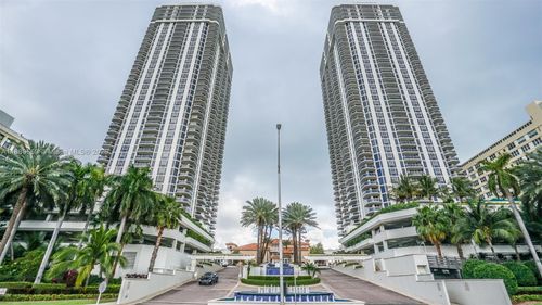 apt-2901-4779 Collins Ave, Miami Beach, FL, 33140-3256 | Card Image