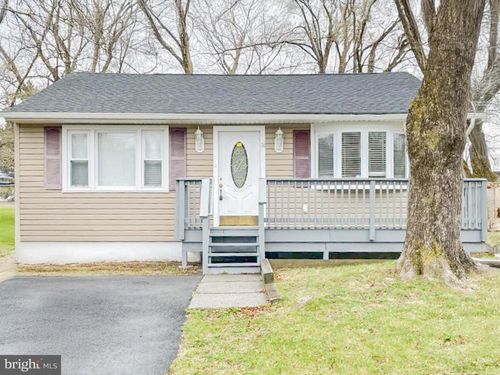 74 Netcong Rd, Budd Lake, NJ, 07828-2132 | Card Image