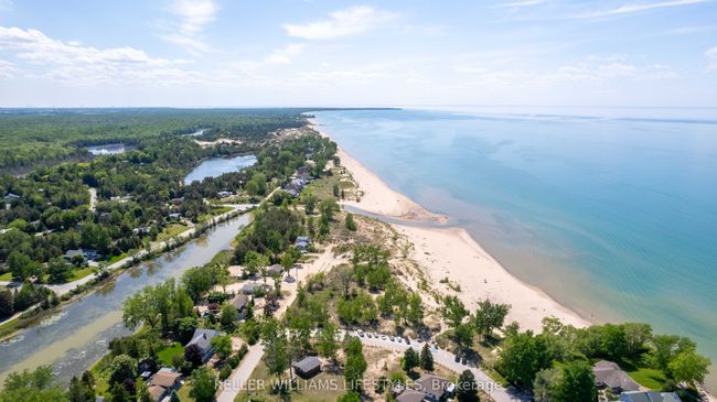 7403 Sanderson Rd, House other with 4 bedrooms, 1 bathrooms and 4 parking in Port Franks ON | Image 31