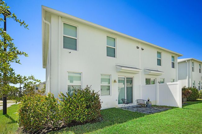 267 Osprey Preserve Blvd, Condo with 3 bedrooms, 3 bathrooms and null parking in Jensen Beach FL | Image 16