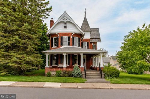 813 Juniper St, QUAKERTOWN, PA, 18951-1511 | Card Image