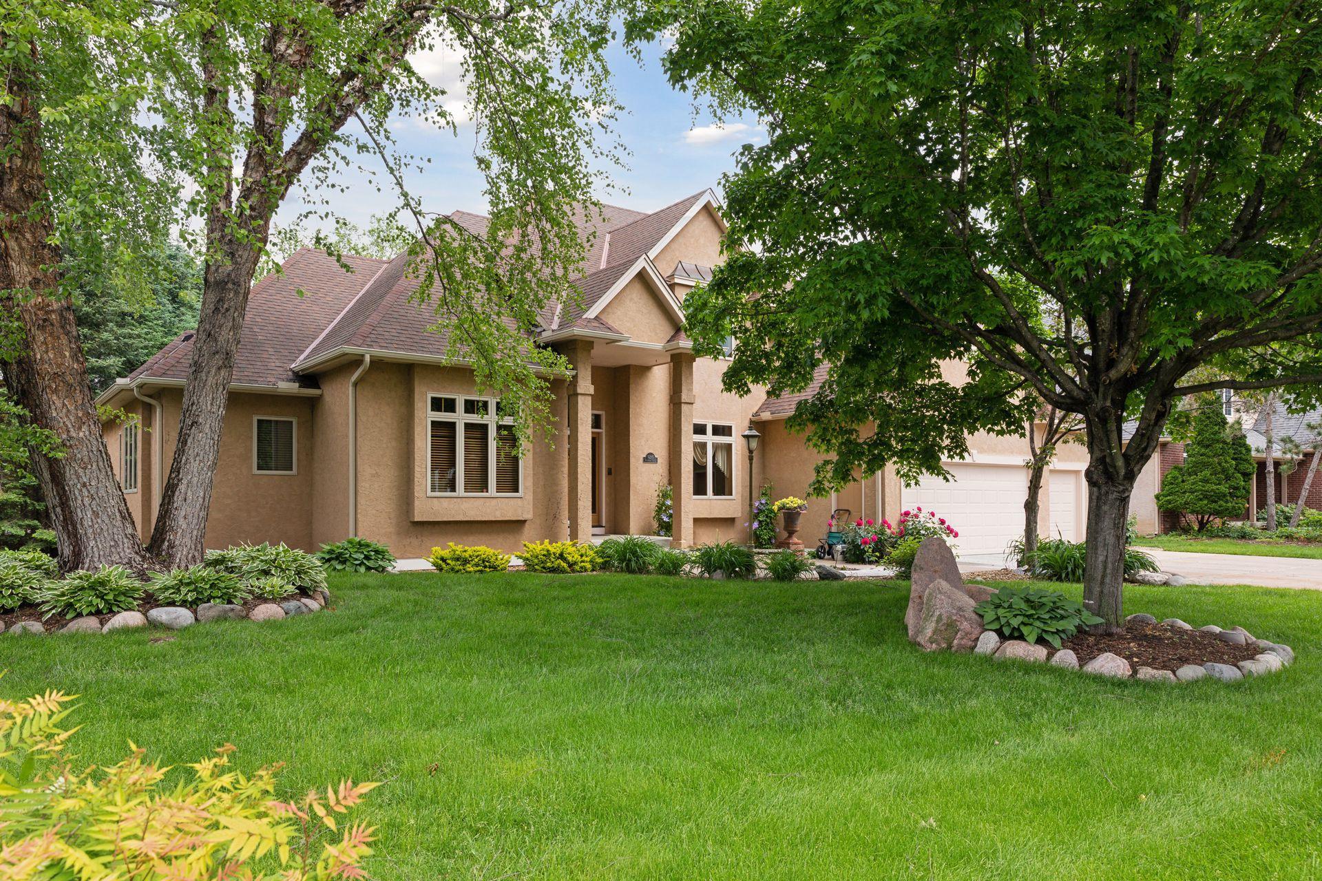 Pinehurst Rd, Saint Paul, MN 55125