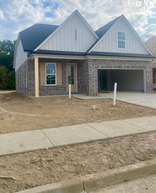 9744 Bloomington Cir N, Cordova, TN, 38016-5113 | Card Image
