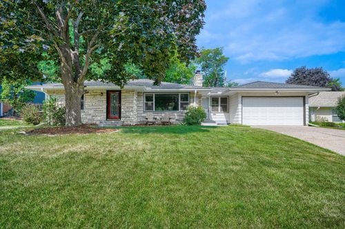 3705 Abbott Ave N, Robbinsdale, MN, 55422-2303 | Card Image