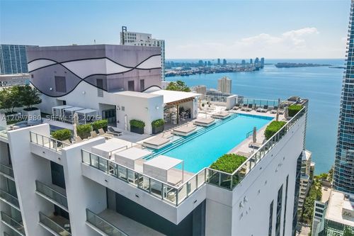 1402-1010 Brickell Ave, Miami, FL, 33131-3758 | Card Image