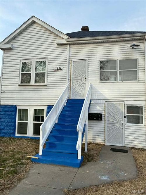 1217 Market St, Madison, IL, 62060-1178 | Card Image