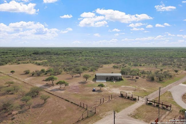 226 Private Rd 3251, Home with 4 bedrooms, 2 bathrooms and null parking in Alice TX | Image 42