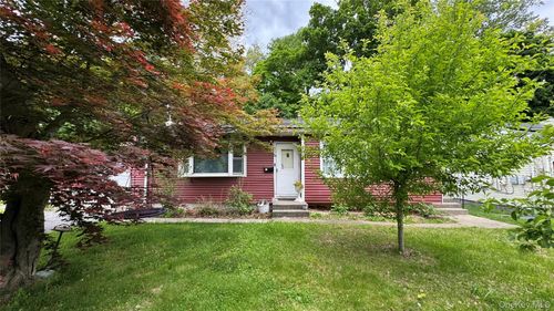 79 Phillips St, Beacon, NY, 12508-4117 | Card Image