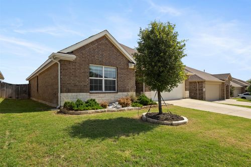 6112 Fall Creek Ln, Fort Worth, TX, 76123-4206 | Card Image