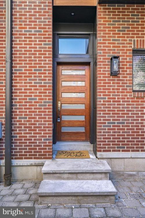 apt-3-48 N 3rd St, PHILADELPHIA, PA, 19106-2157 | Card Image