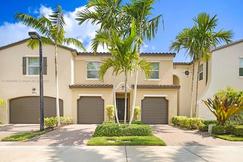 4631 Mediterranean Cir, Palm Beach Gardens, FL, 33418-1002 | Card Image