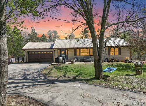 9840 Willett Rd, French Village, MO, 63036-1014 | Card Image