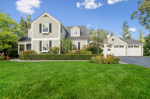 240 Elm Rd, Barrington, IL, 60010-3120 | Card Image