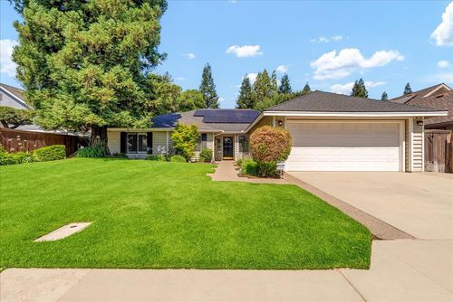 593 E Shelldrake Cir, Fresno, CA, 93730-1232 | Card Image