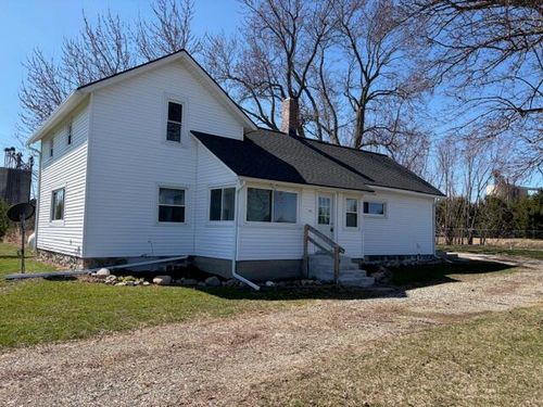 7785 Saddlebag Lake Rd, Lake Odessa, MI, 48849-9319 | Card Image