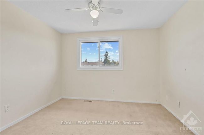 B - 426 Moodie Dr, Condo with 3 bedrooms, 2 bathrooms and 1 parking in Nepean ON | Image 21