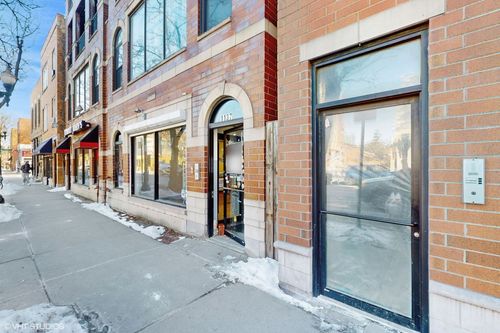 1137 W Taylor St, CHICAGO, IL, 60607-4380 | Card Image