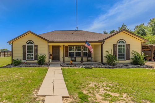 937 Rs County Road 1460, Point, TX, 75472-6581 | Card Image