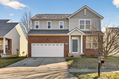5609 Red Crested Way, Louisville, KY, 40218-5008 | Card Image