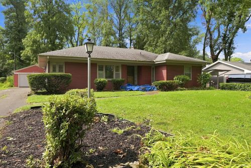 3717 Spruce Dr, Fort Wayne, IN, 46809-2045 | Card Image