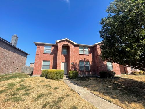 1015 Graystone Dr, Lancaster, TX, 75134-4621 | Card Image
