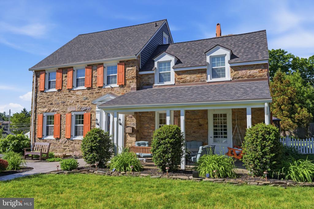 Residential in JENKINTOWN 2