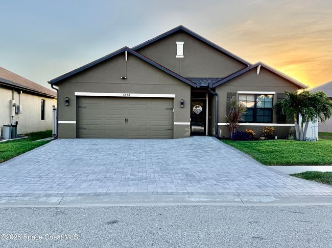 6586 Split Rail Ln, House other with 4 bedrooms, 2 bathrooms and null parking in Cocoa FL | Image 4