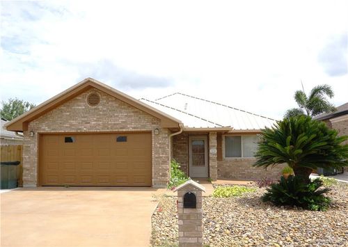 1581 S Gastel Cir, Mission, TX, 78572-3049 | Card Image