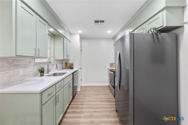 205 Antietam Dr, House other with 3 bedrooms, 2 bathrooms and null parking in Victoria TX | Image 13