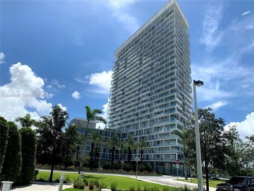 1603-2000 Metropica Way, Sunrise, FL, 33323-3215 | Card Image