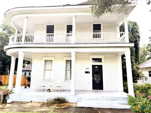 2-405 E Commercial St, Victoria, TX, 77901-6799 | Card Image