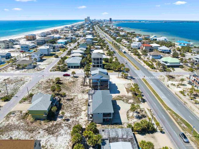 800 Via De Luna Dr, House other with 5 bedrooms, 5 bathrooms and 3 parking in Pensacola Beach FL | Image 62