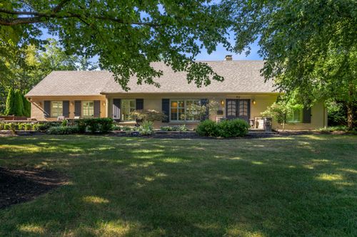 712 Burkshire Dr, Lexington, KY, 40502-3317 | Card Image