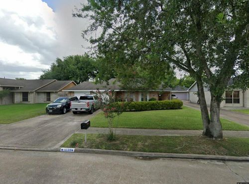 10319 Glenkirk Dr, Houston, TX, 77089-2001 | Card Image