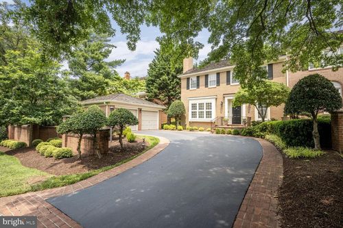 8329 Turnberry Ct, POTOMAC, MD, 20854-5492 | Card Image