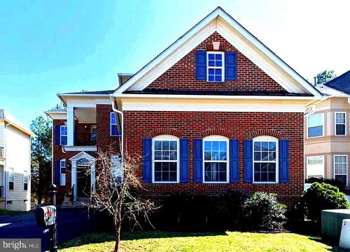 8371 Tillett Loop, MANASSAS, VA, 20110-8313 | Card Image